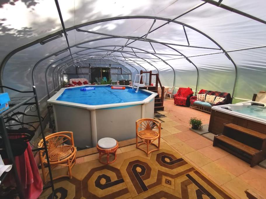 Country Side Haven Two Double Ensuite Bedrooms Couples Exclusive Rate Offered Saint-Michel-de-Montjoie Buitenkant foto