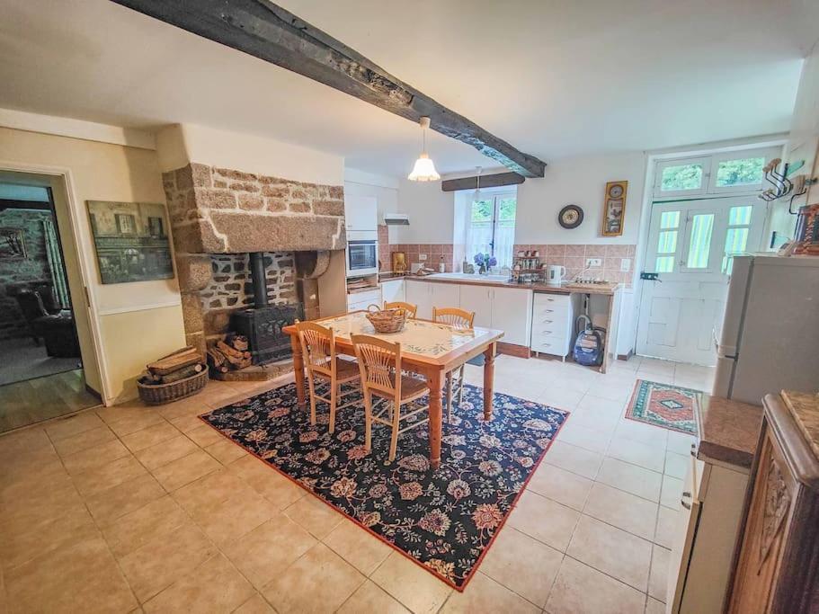 Country Side Haven Two Double Ensuite Bedrooms Couples Exclusive Rate Offered Saint-Michel-de-Montjoie Buitenkant foto